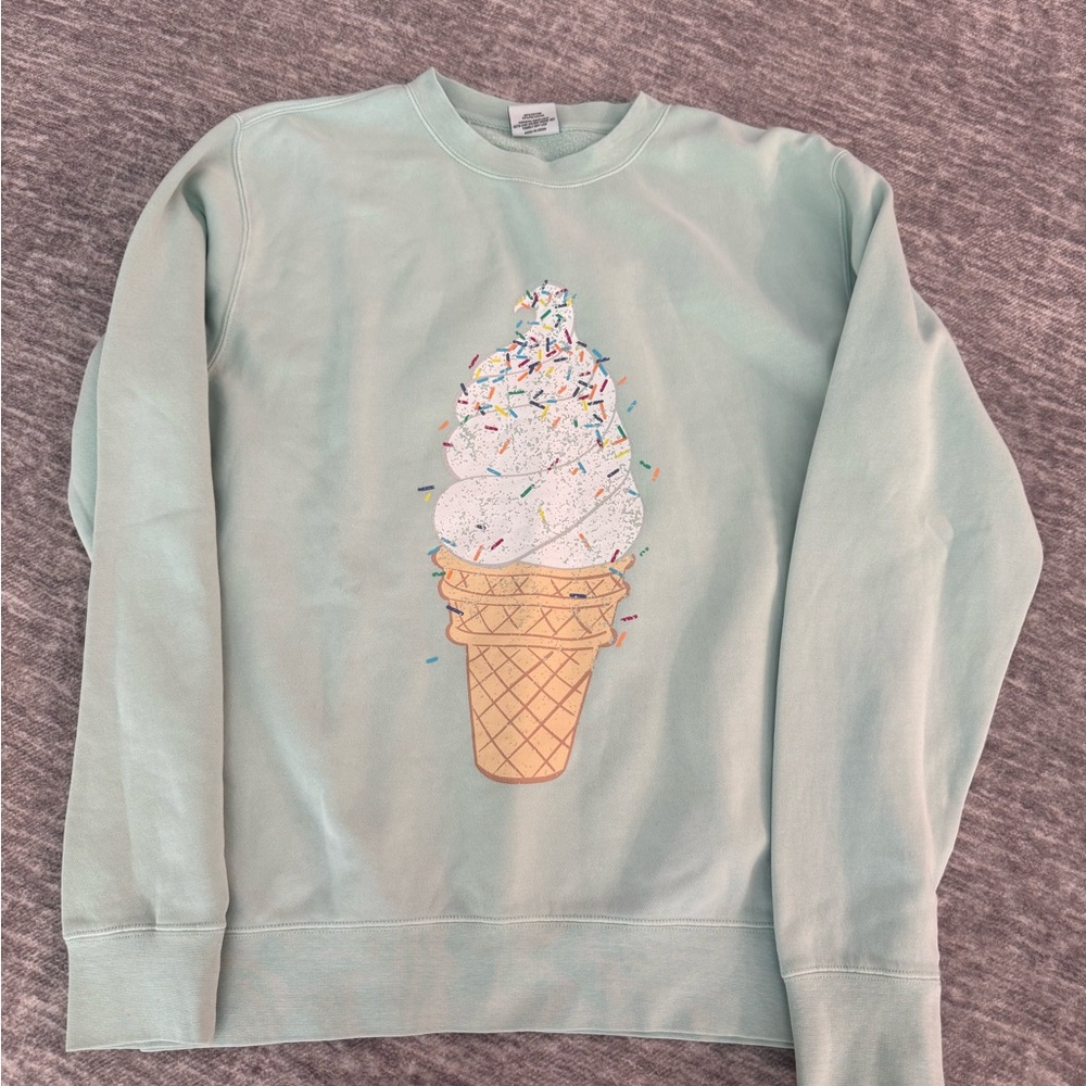 Living Fully Ice Cream Graphic Crew Neck Sweatshirt